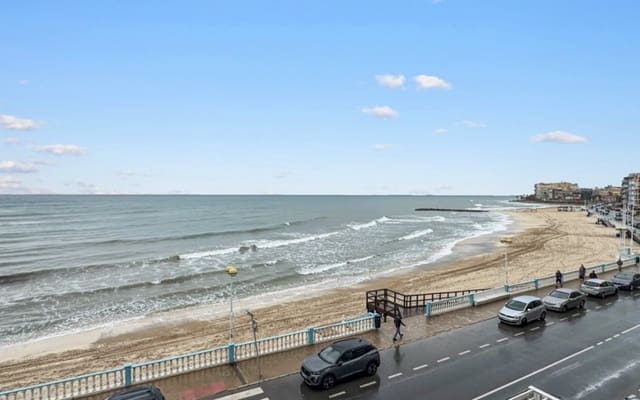 3 sovrum Strandlägenhet till salu i Playa de los Locos, Torrevieja - 375 000 € (Ref: 9927875)