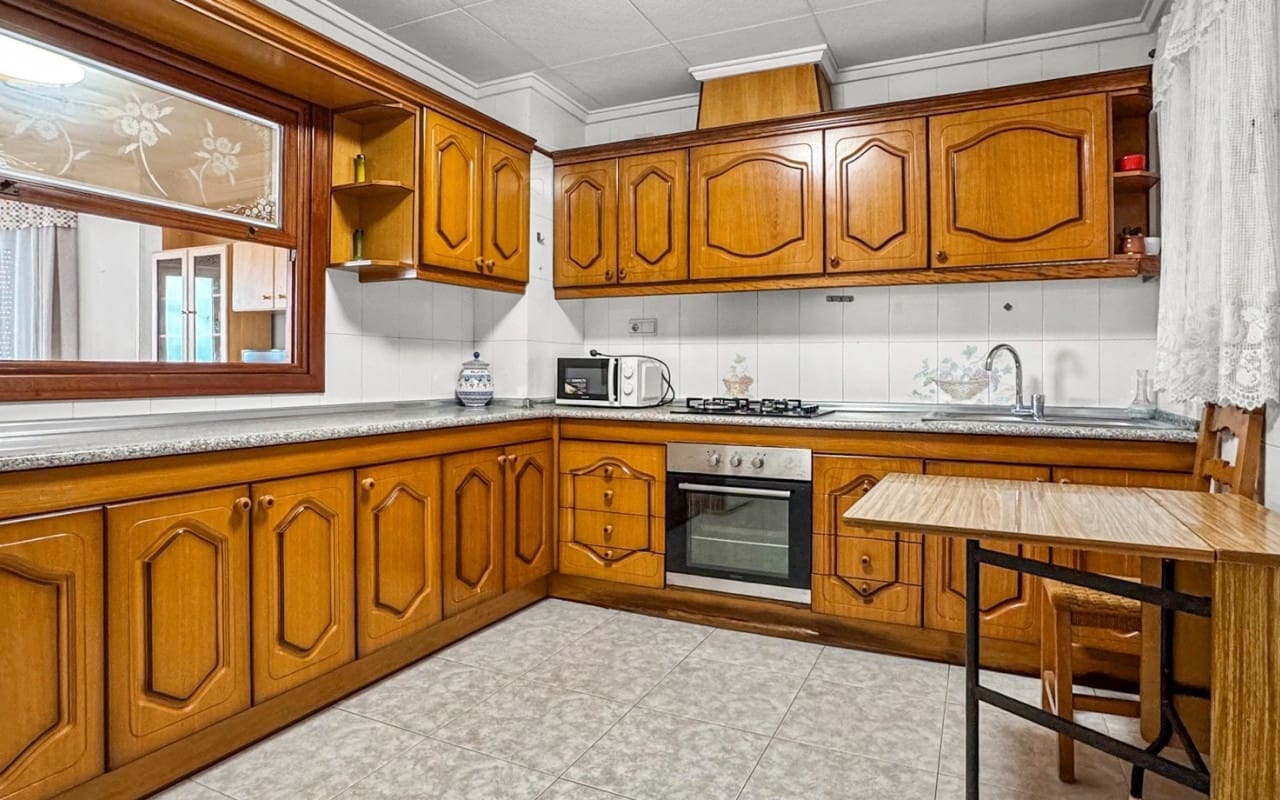 3 soveværelse Strandlejlighed til salg i Torrevieja - € 375.000 (Ref: 9927875)