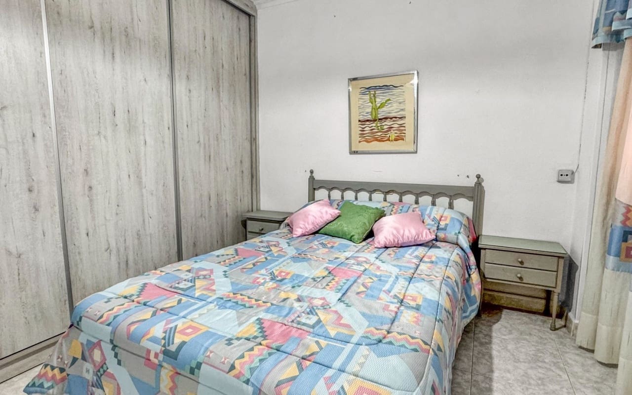 3 soveværelse Strandlejlighed til salg i Torrevieja - € 375.000 (Ref: 9927875)