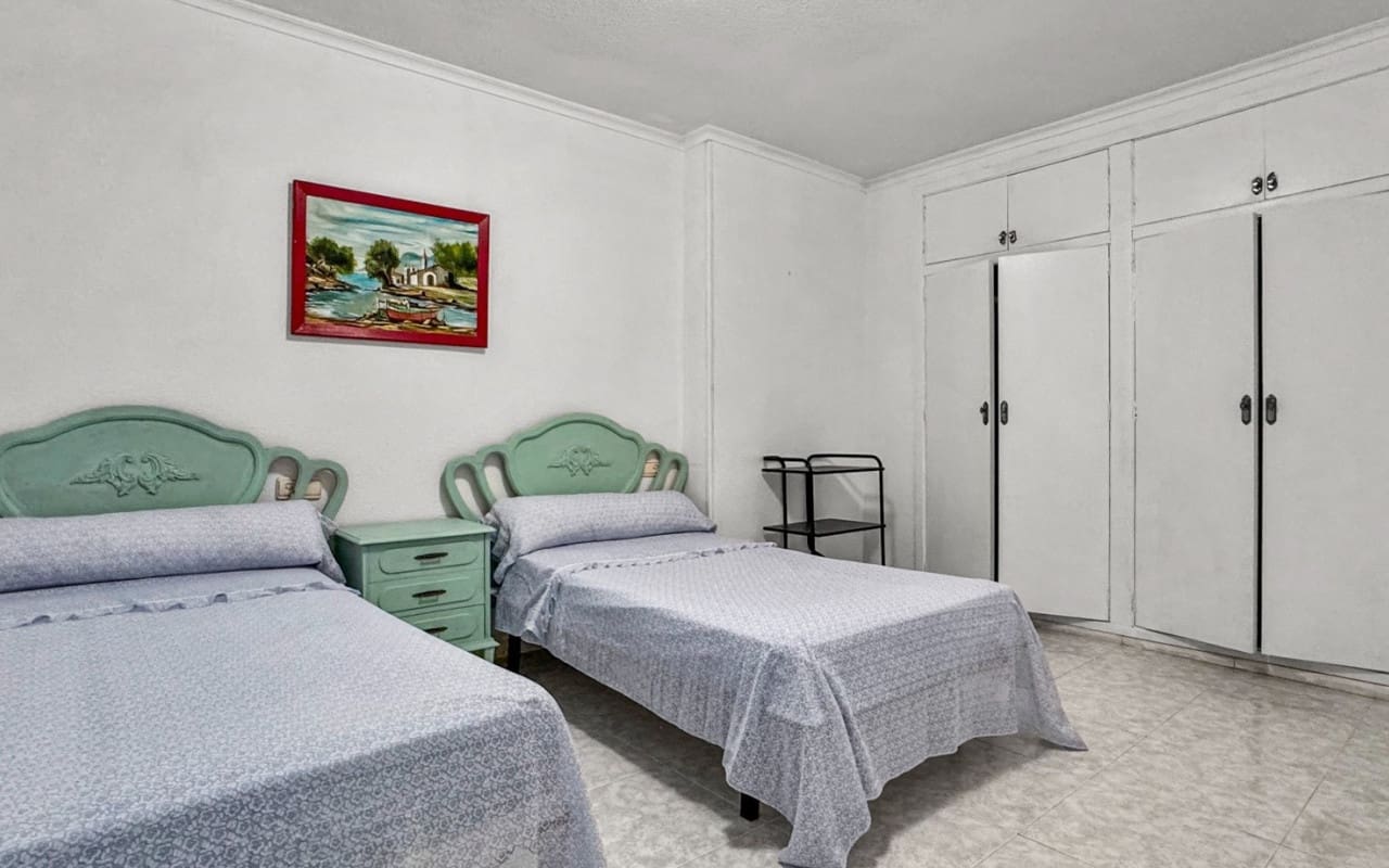 3 soveværelse Strandlejlighed til salg i Torrevieja - € 375.000 (Ref: 9927875)