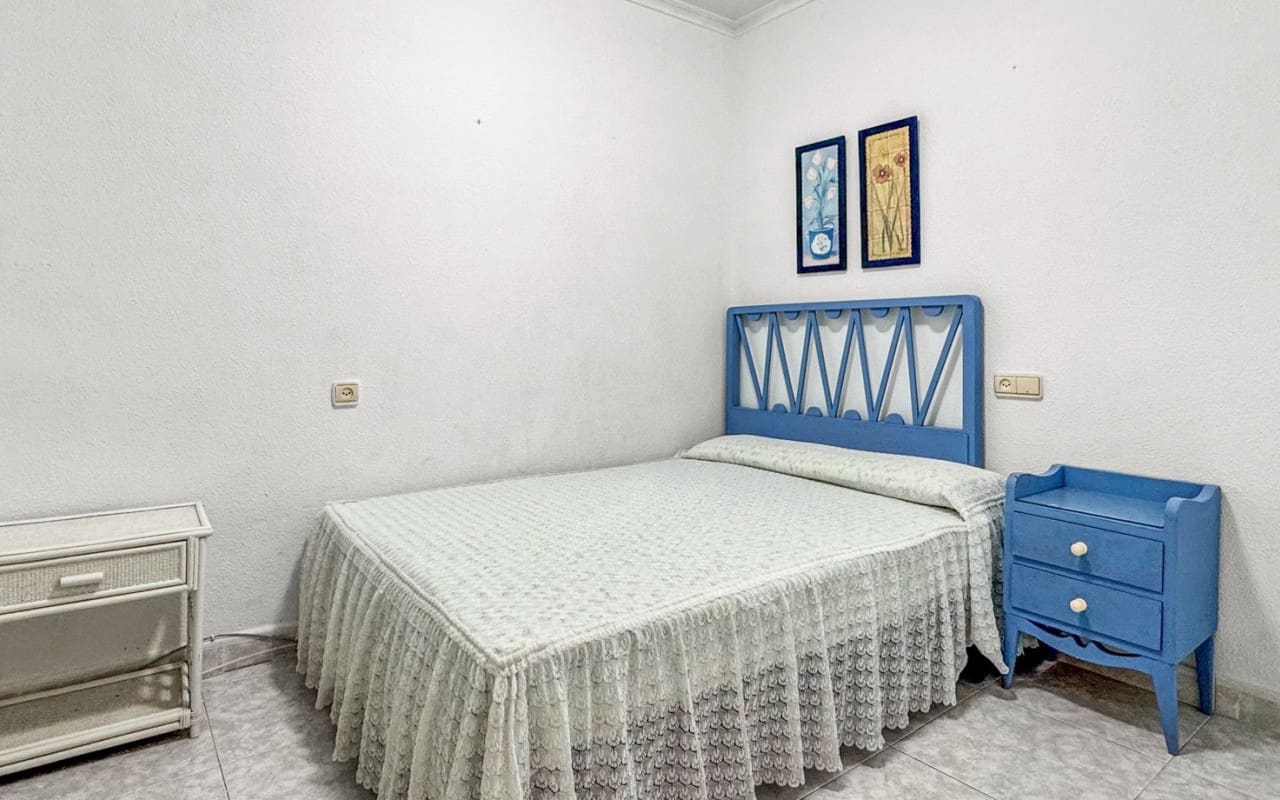 3 soveværelse Strandlejlighed til salg i Torrevieja - € 375.000 (Ref: 9927875)