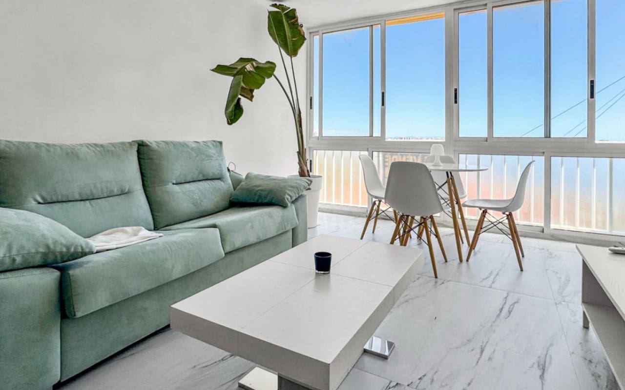 1 sovrum Lägenhet till salu i Orihuela Costa - 245 000 € (Ref: 9927877)