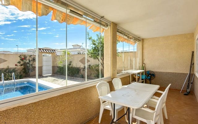 3 chambre Appartement à vendre à Playa Flamenca, Orihuela avec piscine - 339 000 € (Ref: 9927880)