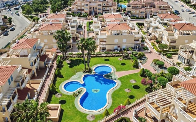 3 chambre Appartement à vendre à Playa Flamenca, Orihuela avec piscine - 339 000 € (Ref: 9927880)