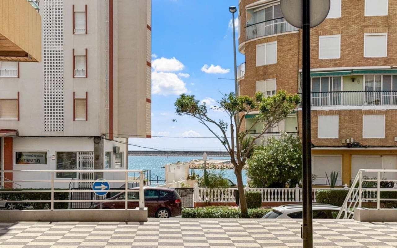 3 chambre Appartement à vendre à Torrevieja - 230 000 € (Ref: 9927881)