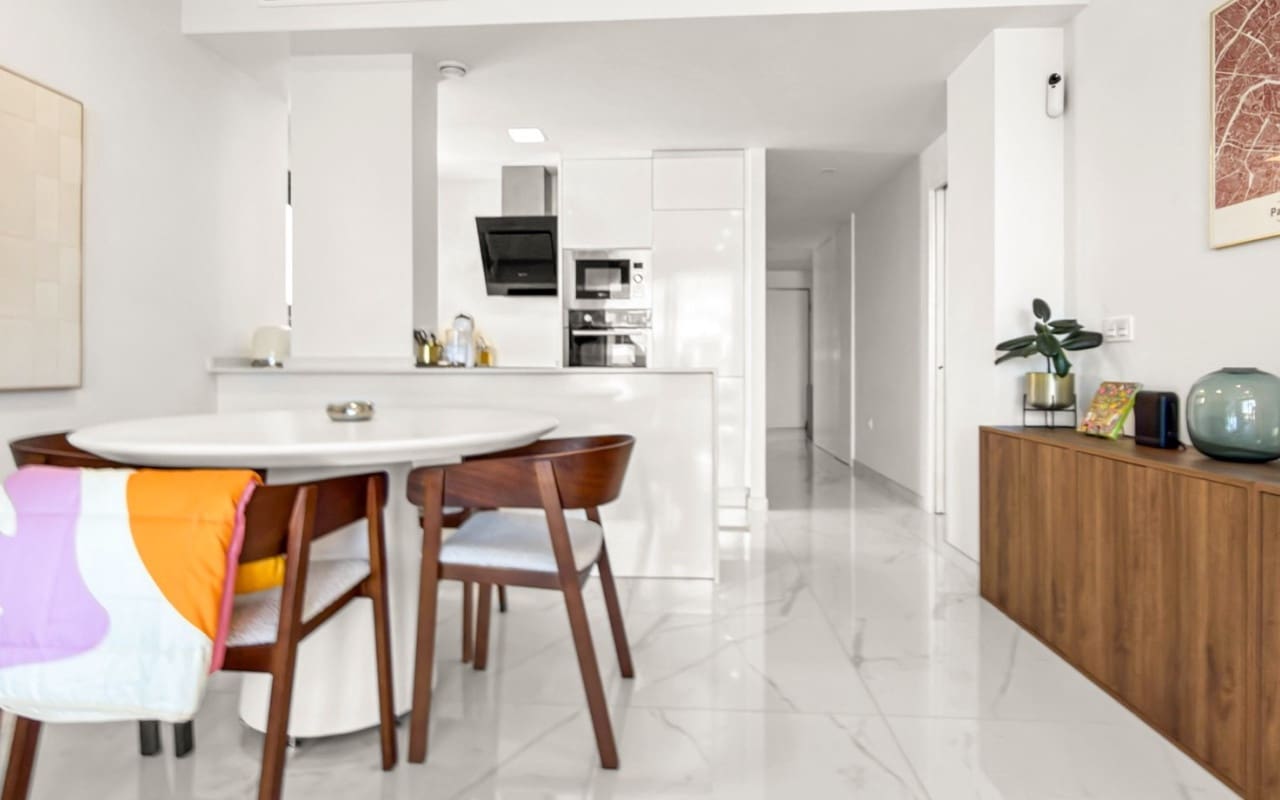 2 bedroom Penthouse for sale in Los Altos with pool - € 259,000 (Ref: 9927883)