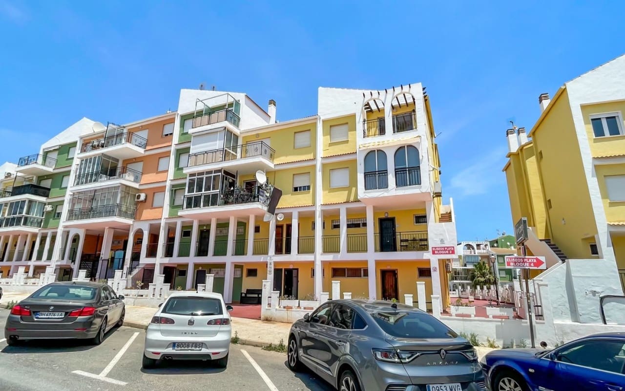 2 bedroom Apartment for sale in Mar Azul - € 164,900 (Ref: 9927884)