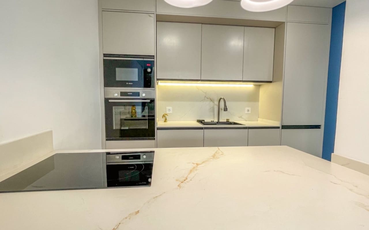 Apartamento Playa de 2 habitaciones en Torrevieja en venta - 265.000 € (Ref: 9927887)