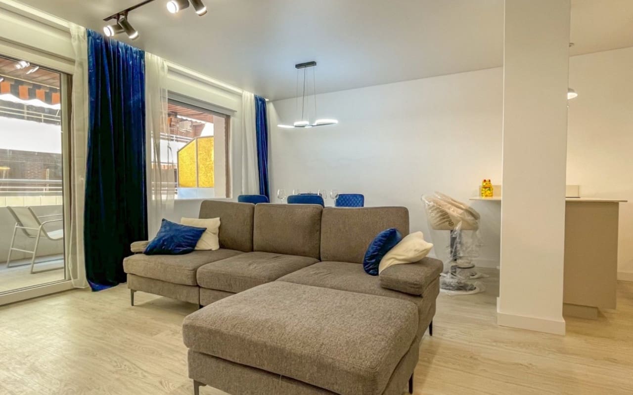 Apartamento Playa de 2 habitaciones en Torrevieja en venta - 265.000 € (Ref: 9927887)