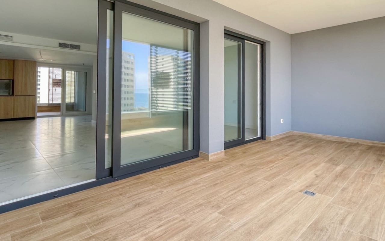 3 bedroom Beach Apartment for sale in Orihuela Costa with pool - € 579,900 (Ref: 9927888)