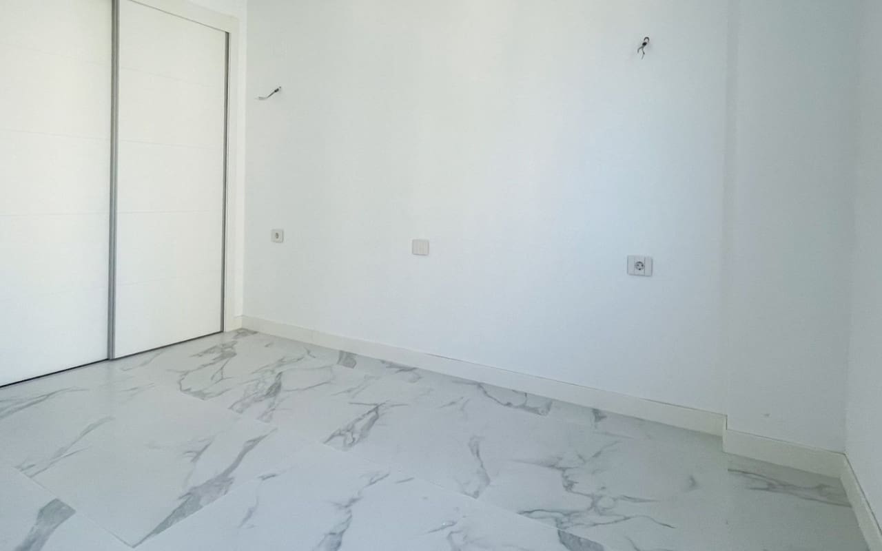 3 bedroom Beach Apartment for sale in Orihuela Costa with pool - € 579,900 (Ref: 9927888)