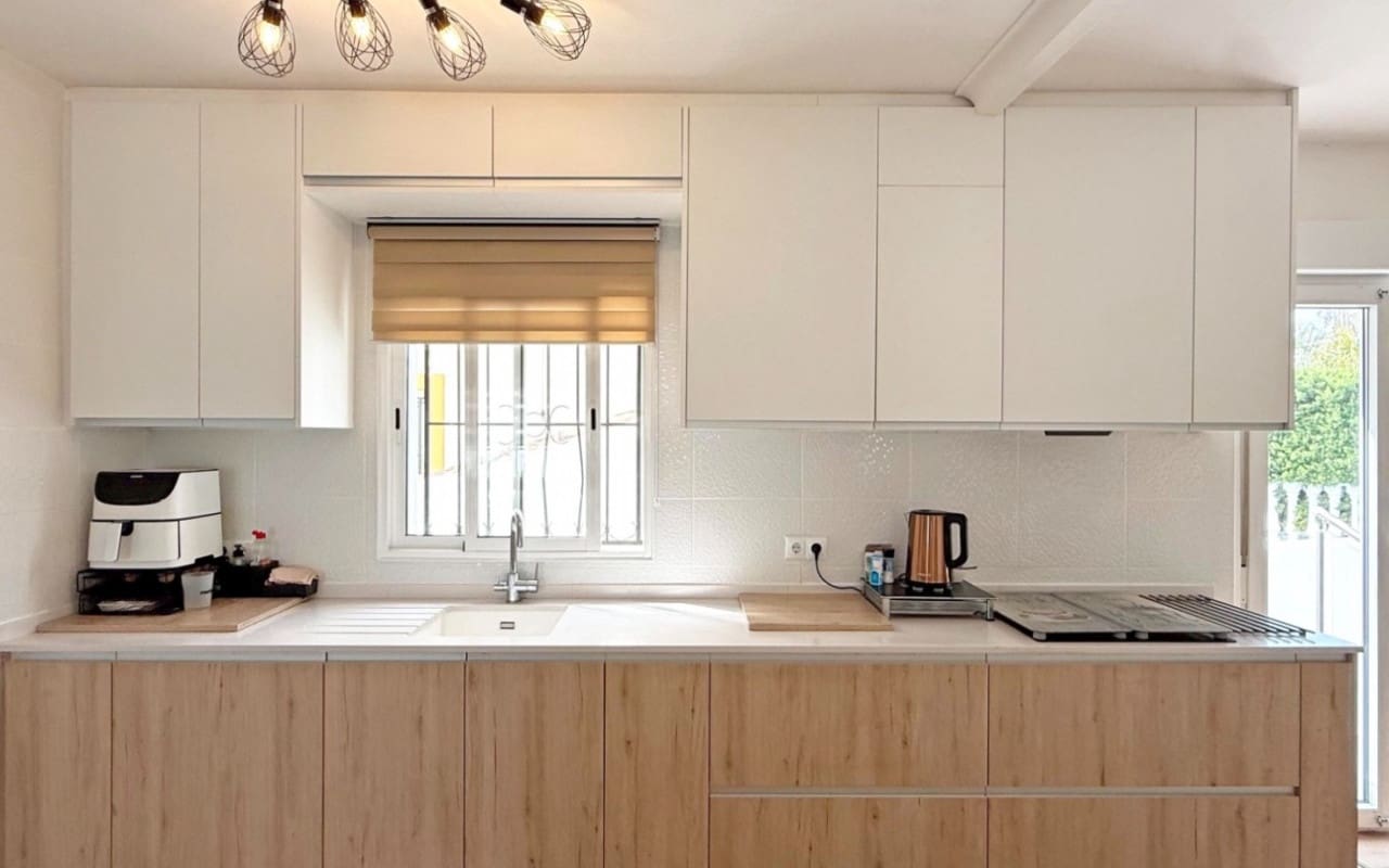 3 makuuhuone Huvila myytävänä paikassa Villamartin mukana uima-altaan - 424 900 € (Ref: 9932289)