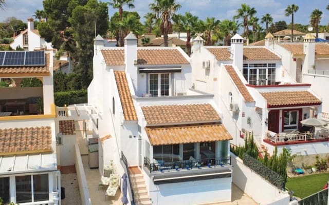 3 makuuhuone Huvila myytävänä paikassa Villamartin, Orihuela mukana uima-altaan - 424 900 € (Ref: 9932289)