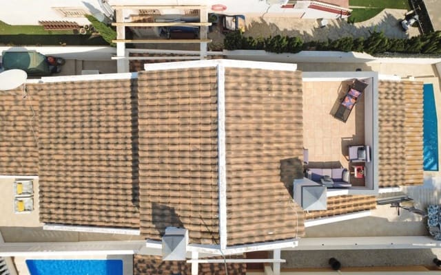 3 makuuhuone Huvila myytävänä paikassa Villamartin, Orihuela mukana uima-altaan - 424 900 € (Ref: 9932289)
