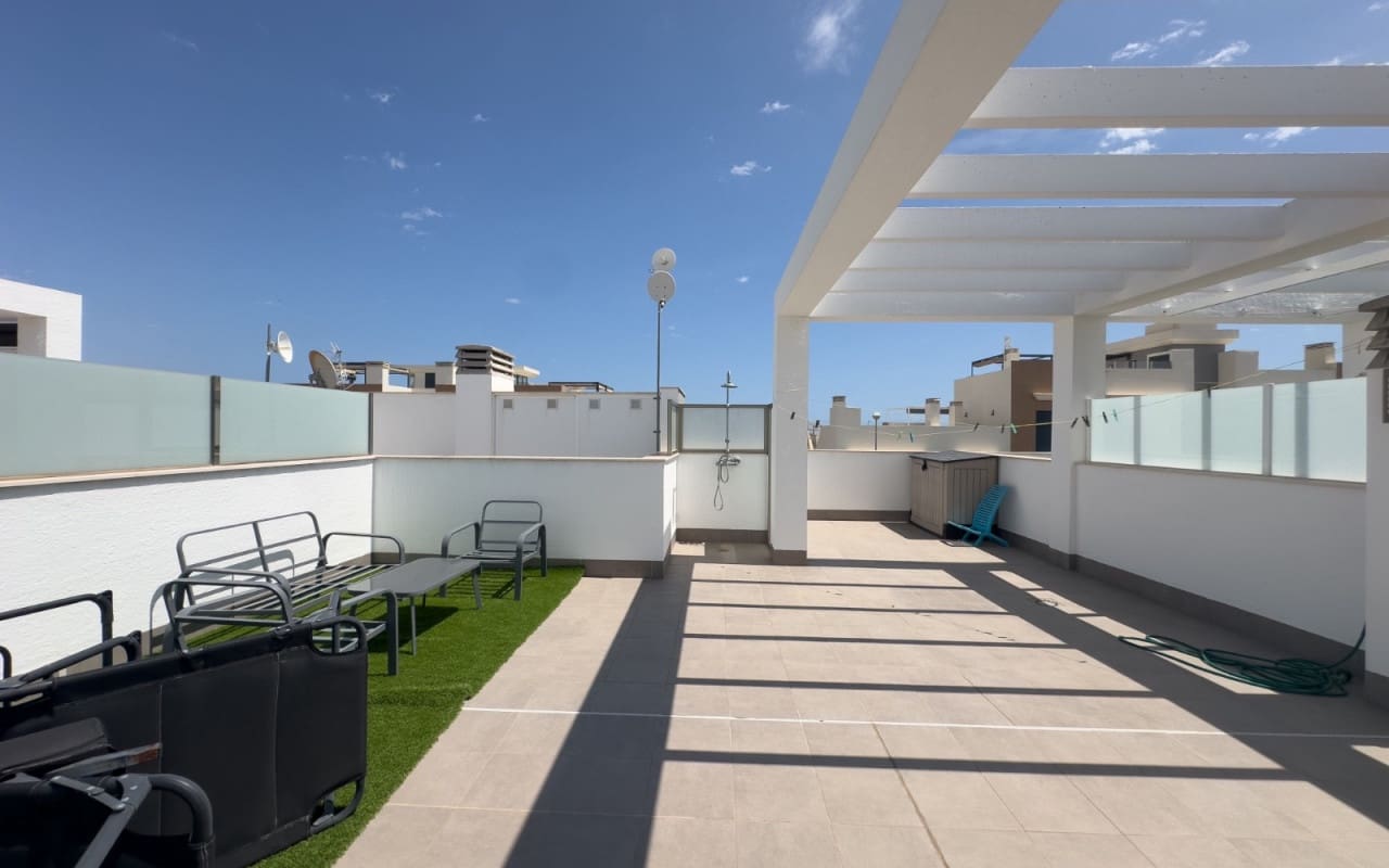 2 soverom Hus til salgs i La Zenia med svømmebasseng - € 339 000 (Ref: 9934456)