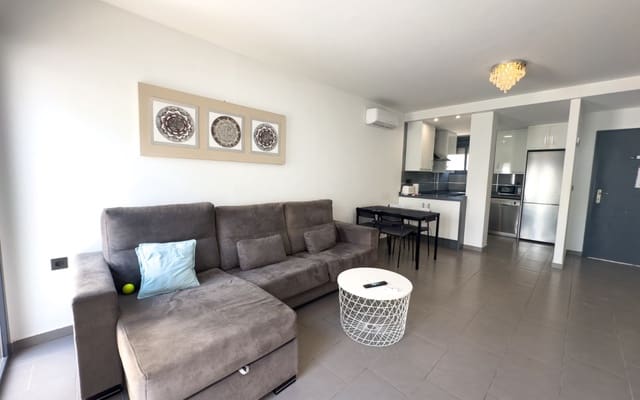 2 soveværelse Byhus til salg i La Zenia, Orihuela med swimmingpool - € 339.000 (Ref: 9934456)