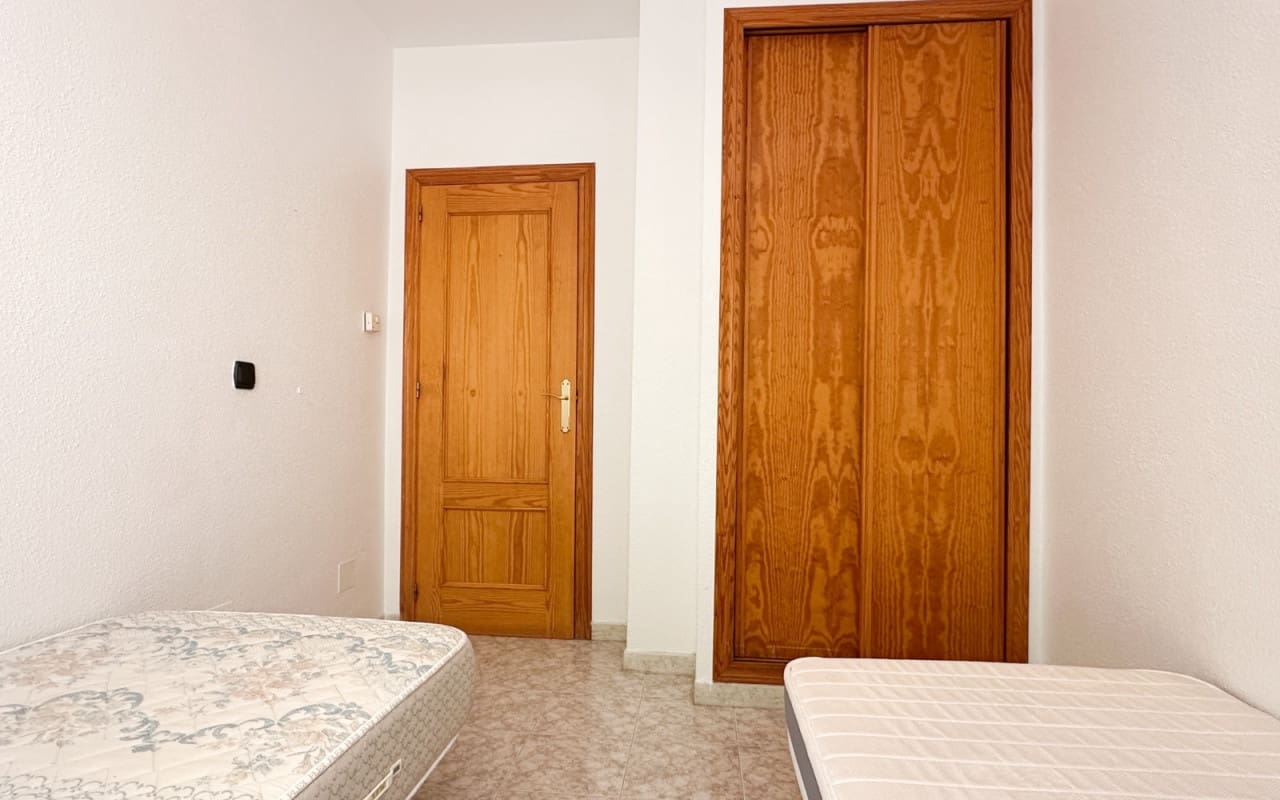 2 soverom Hus til salgs i Playa Flamenca med svømmebasseng - € 185 000 (Ref: 9934457)