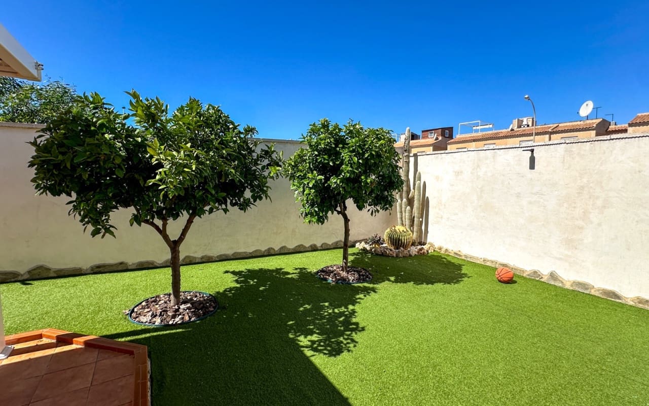3 chambre Villa/Maison à vendre à Torrevieja - 399 000 € (Ref: 9934458)