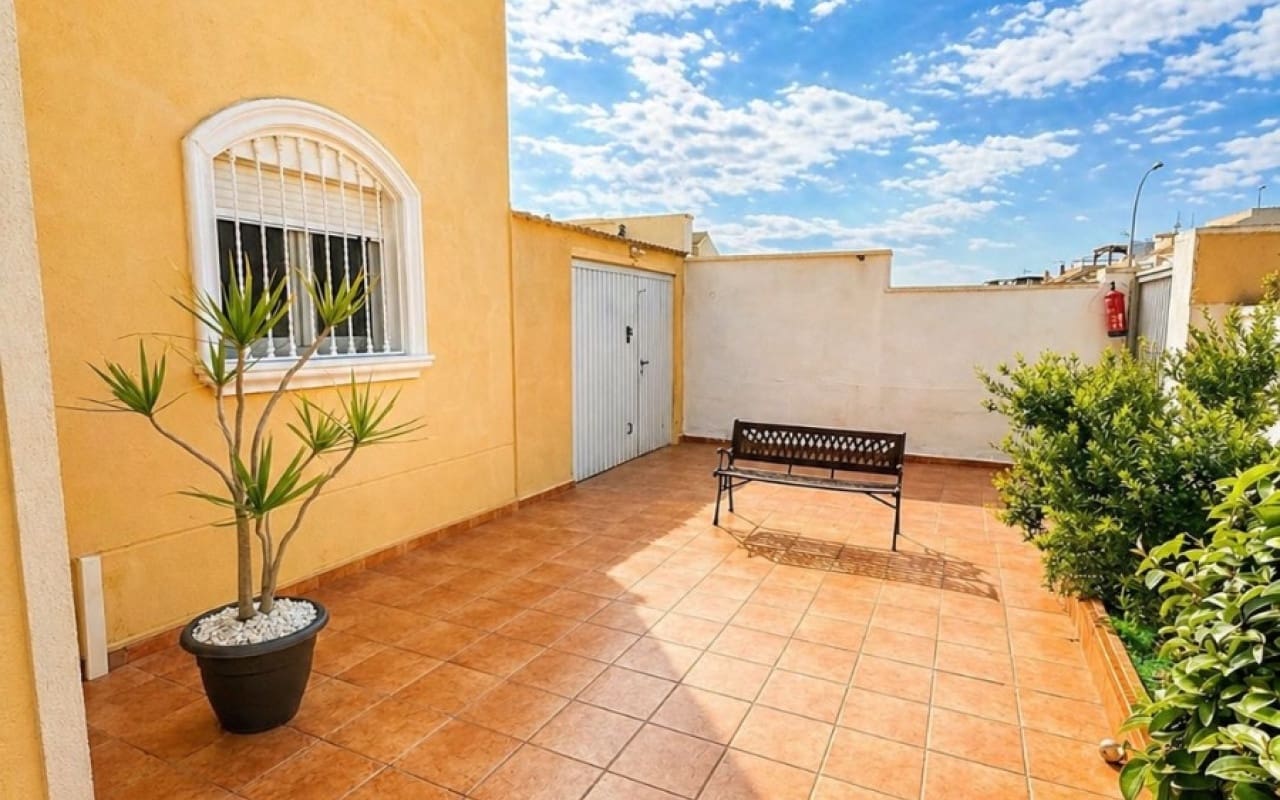 3 chambre Villa/Maison à vendre à Torrevieja - 399 000 € (Ref: 9934458)