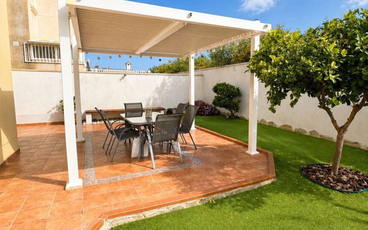 3 chambre Villa/Maison à vendre à Torrevieja - 399 000 € (Ref: 9934458)