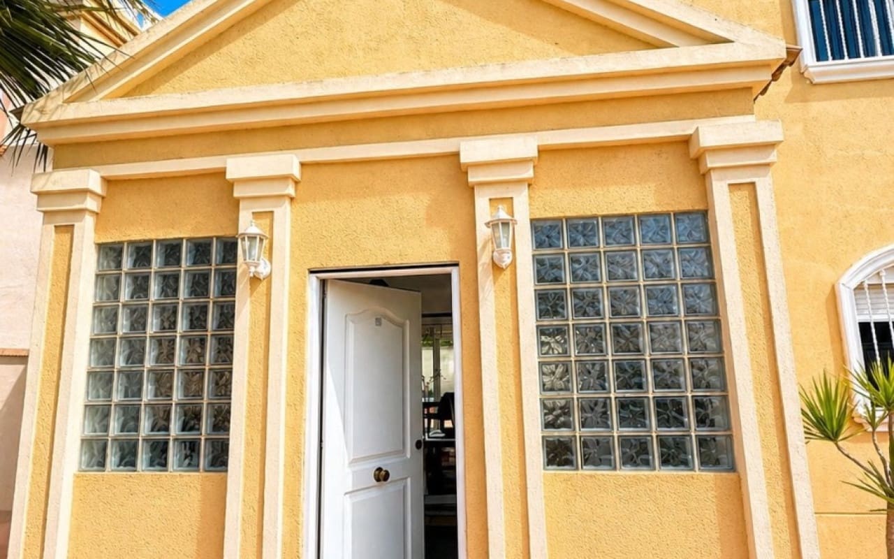 3 chambre Villa/Maison à vendre à Torrevieja - 399 000 € (Ref: 9934458)