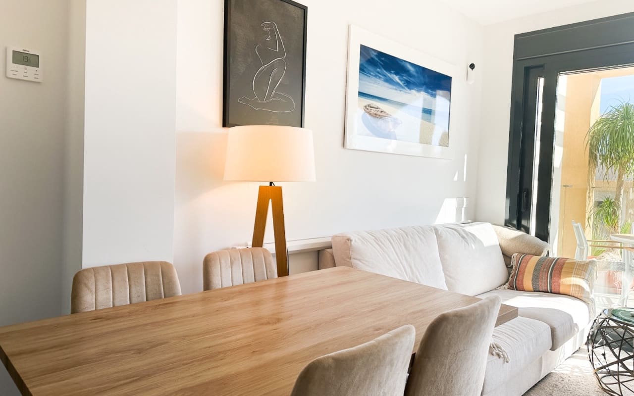 2 soveværelse Byhus til salg i Villamartin med swimmingpool - € 319.000 (Ref: 9934459)