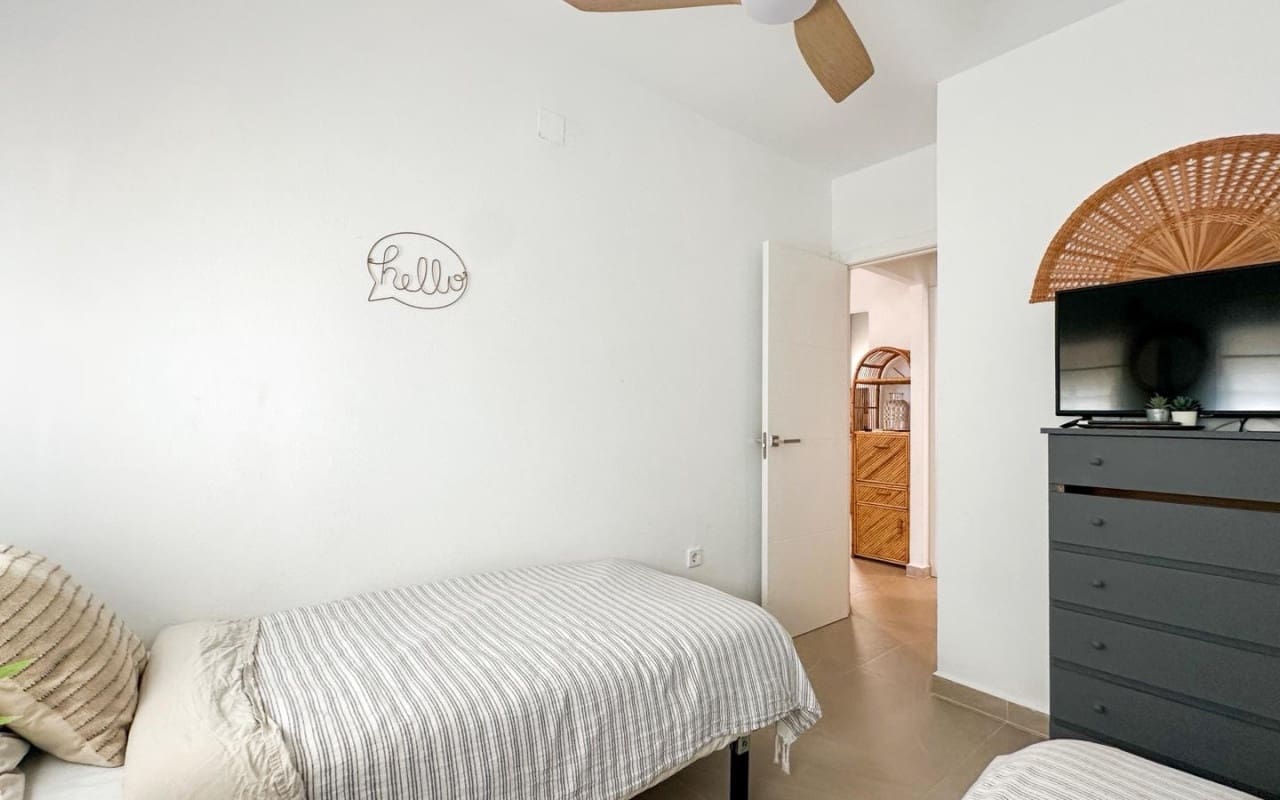 2 soverom Hus til salgs i Playa Flamenca med svømmebasseng - € 198 000 (Ref: 9934460)