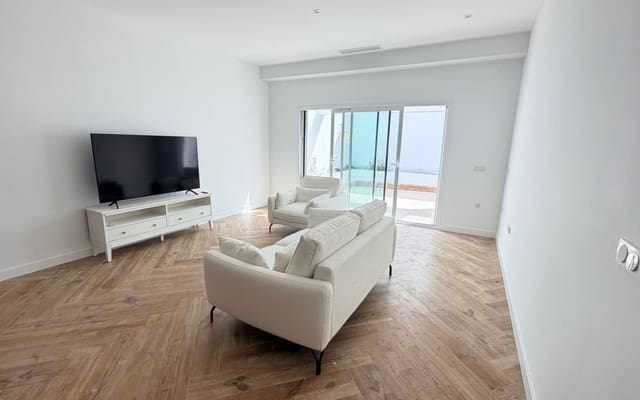 3 quarto Casa em Banda para venda em Catral - 270 000 € (Ref: 9934462)
