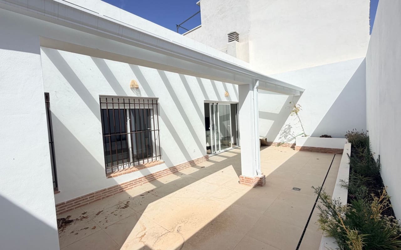 3 quarto Casa em Banda para venda em Catral - 270 000 € (Ref: 9934462)