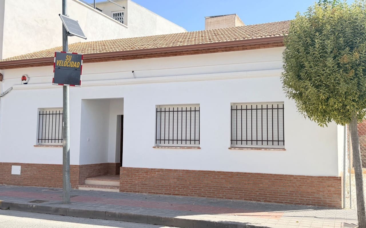 3 quarto Casa em Banda para venda em Catral - 270 000 € (Ref: 9934462)