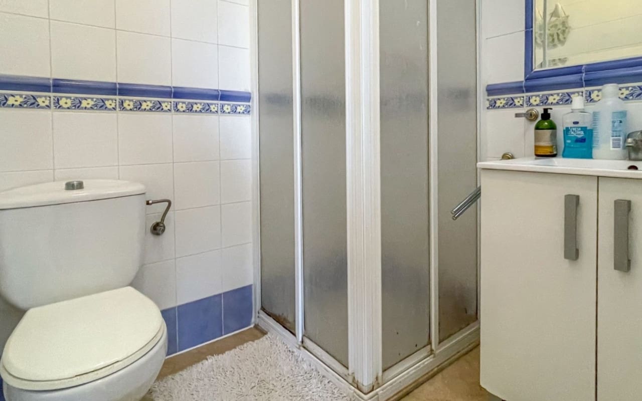 4 sypialnia Dom na sprzedaż w Orihuela Costa z basenem - 295 000 € (Ref: 9934466)