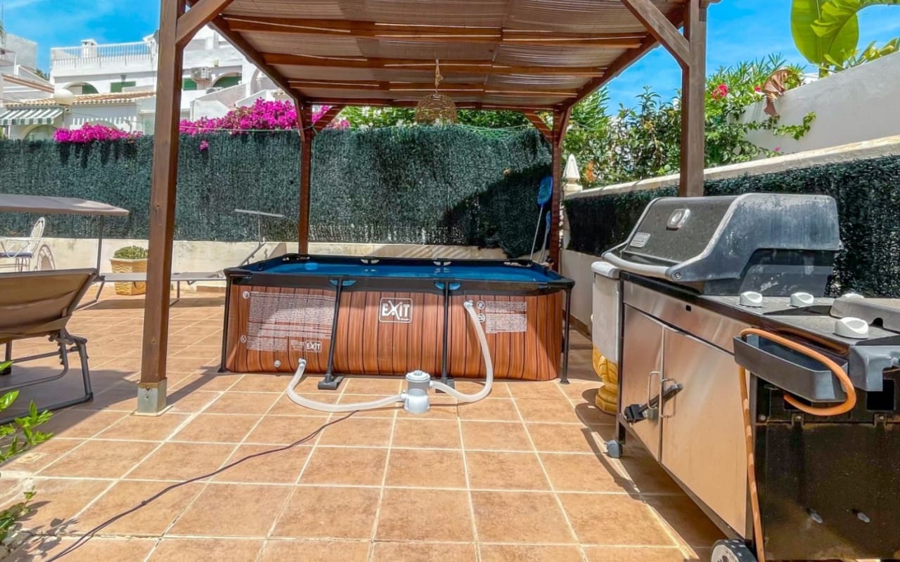 4 sypialnia Dom na sprzedaż w Orihuela Costa z basenem - 295 000 € (Ref: 9934466)