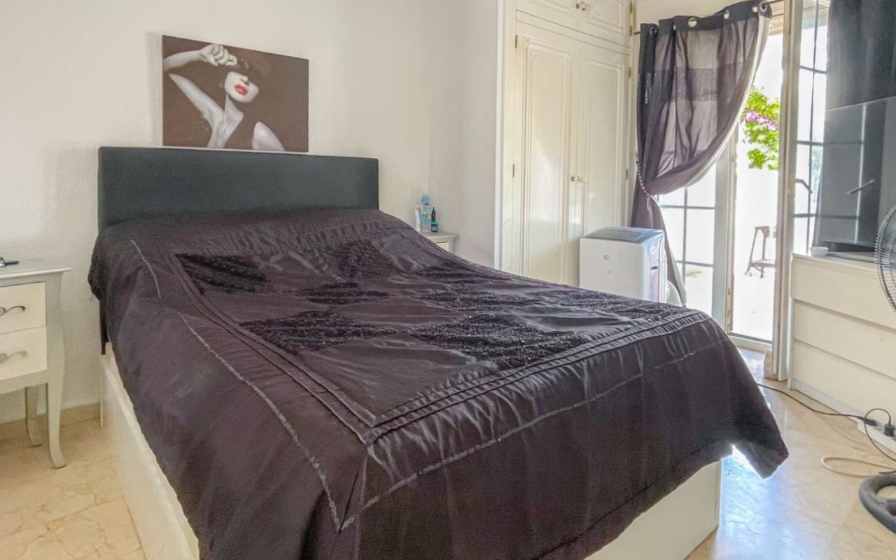 4 sypialnia Dom na sprzedaż w Orihuela Costa z basenem - 295 000 € (Ref: 9934466)