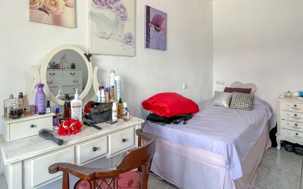 4 sypialnia Dom na sprzedaż w Orihuela Costa z basenem - 295 000 € (Ref: 9934466)