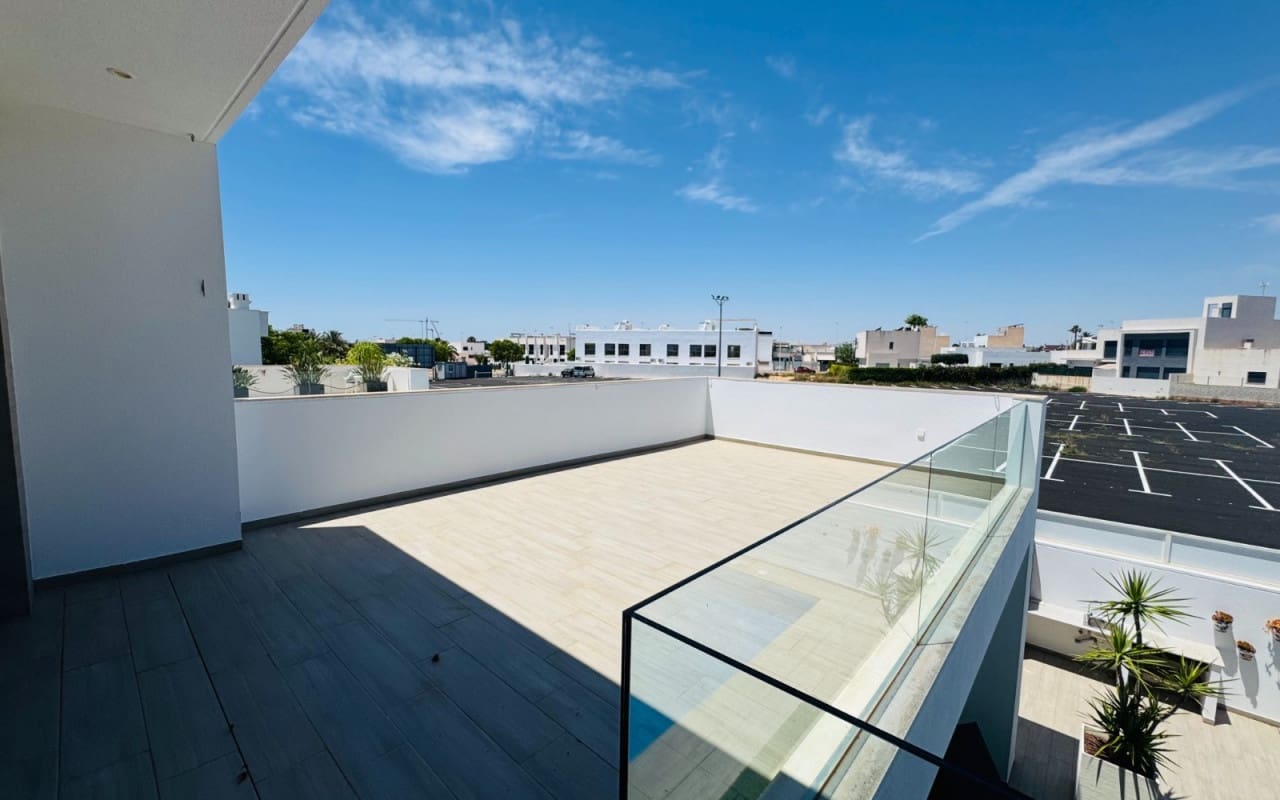 3 soverom Villa til salgs i Lo Pagan med svømmebasseng - € 550 000 (Ref: 9934467)