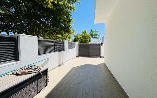 3 soverom Villa til salgs i Lo Pagan, San Pedro del Pinatar med svømmebasseng - € 550 000 (Ref: 9934467)
