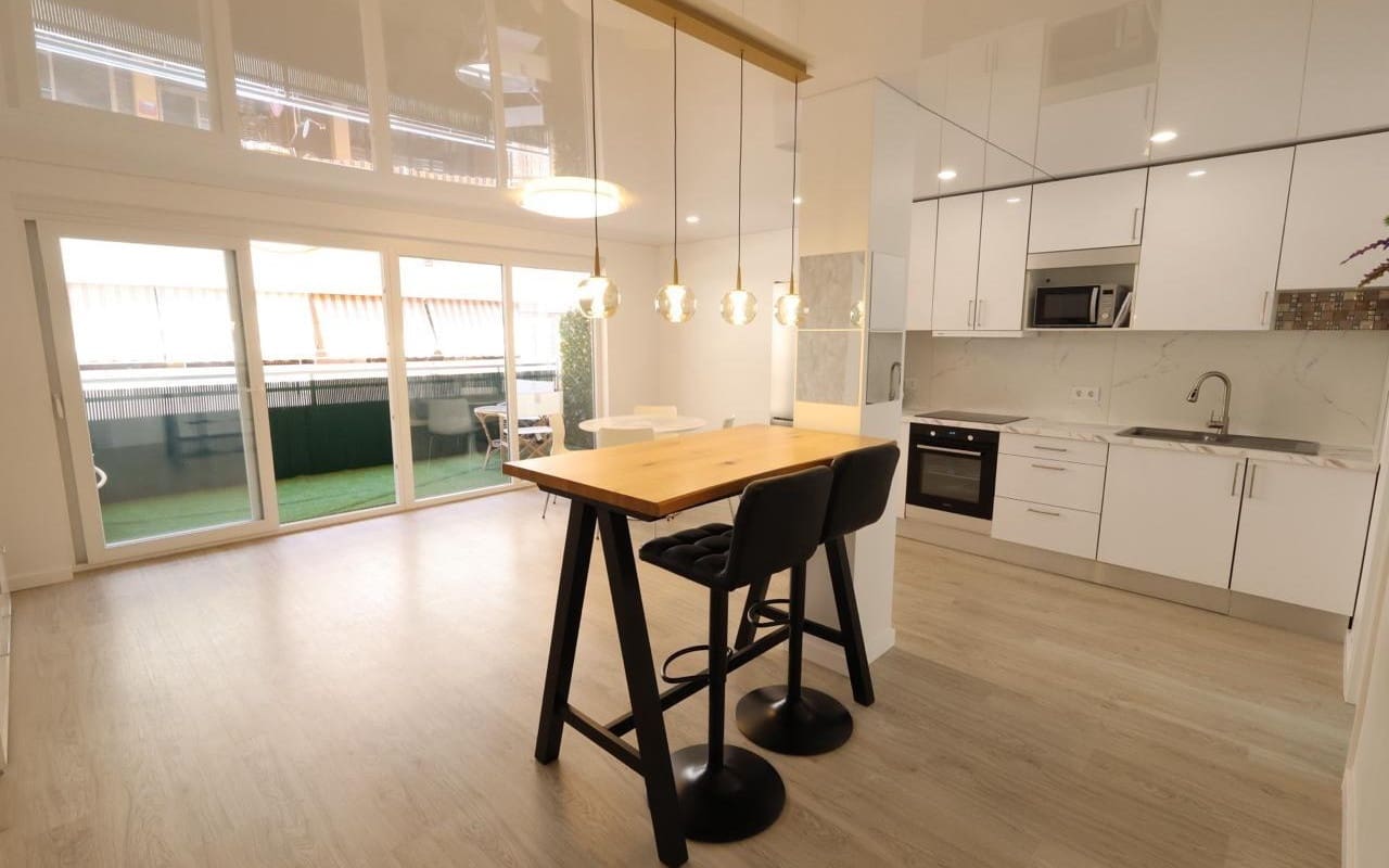 3 sovrum Strandlägenhet till salu i Torrevieja - 230 000 € (Ref: 9934473)