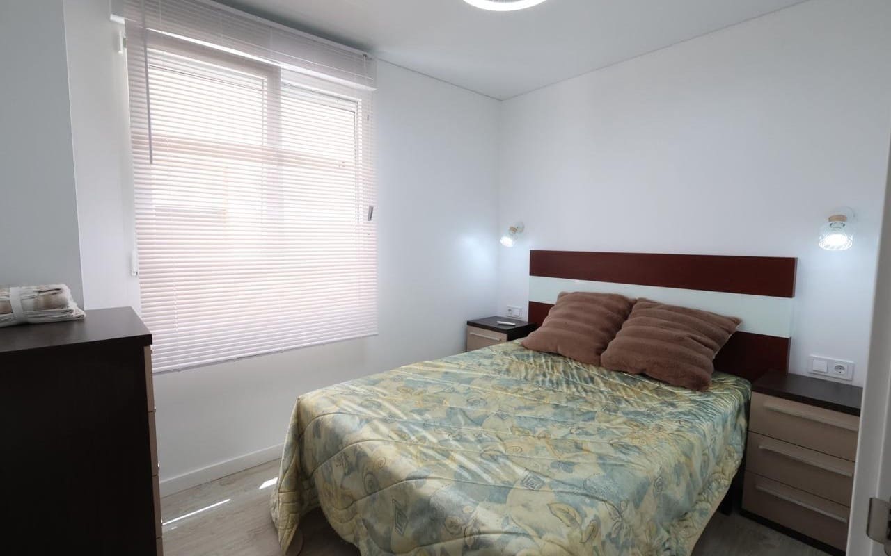 3 sovrum Strandlägenhet till salu i Torrevieja - 230 000 € (Ref: 9934473)