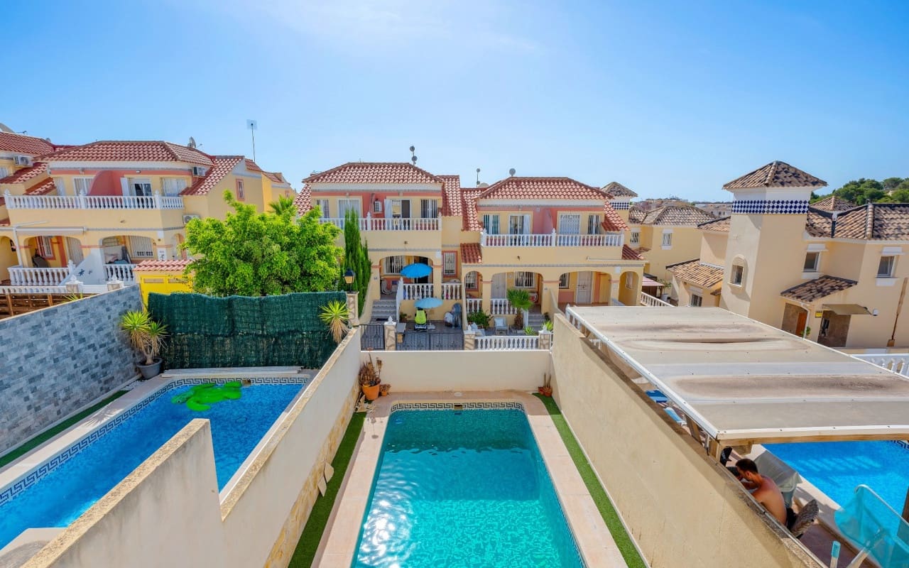 3 bedroom Townhouse for sale in Filipinas with pool - € 189,000 (Ref: 9934474)