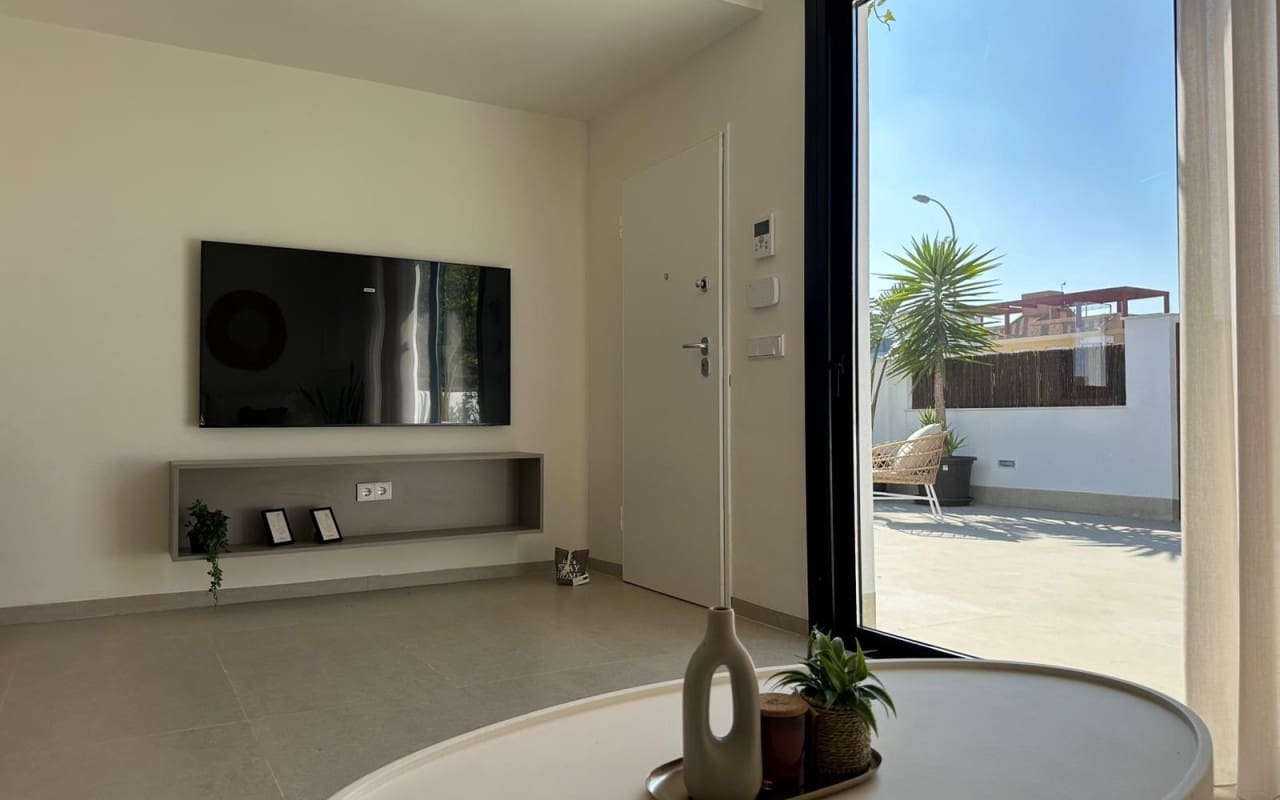 2 soverom Hus til salgs i Santiago de la Ribera med svømmebasseng - € 444 500 (Ref: 9934475)