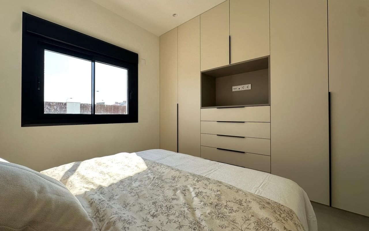 2 soverom Hus til salgs i Santiago de la Ribera med svømmebasseng - € 444 500 (Ref: 9934475)
