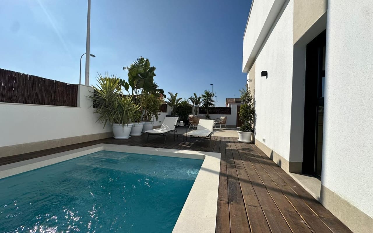 2 soverom Hus til salgs i Santiago de la Ribera med svømmebasseng - € 444 500 (Ref: 9934475)