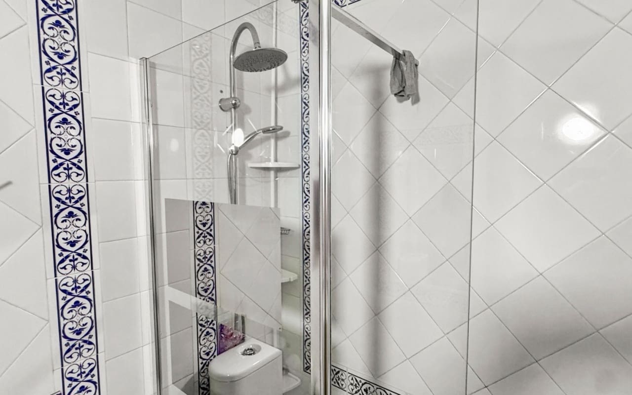 2 bedroom Townhouse for sale in Torrevieja with pool - € 160,000 (Ref: 9936680)