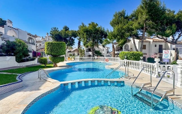 2 chambre Maison de Ville à vendre à Aguas Nuevas, Torrevieja avec piscine - 160 000 € (Ref: 9936680)
