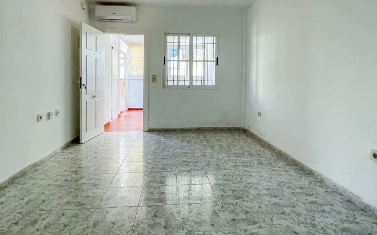 2 camera da letto Casa in vendita in Playa Flamenca con piscina - 164.900 € (Rif: 9946012)