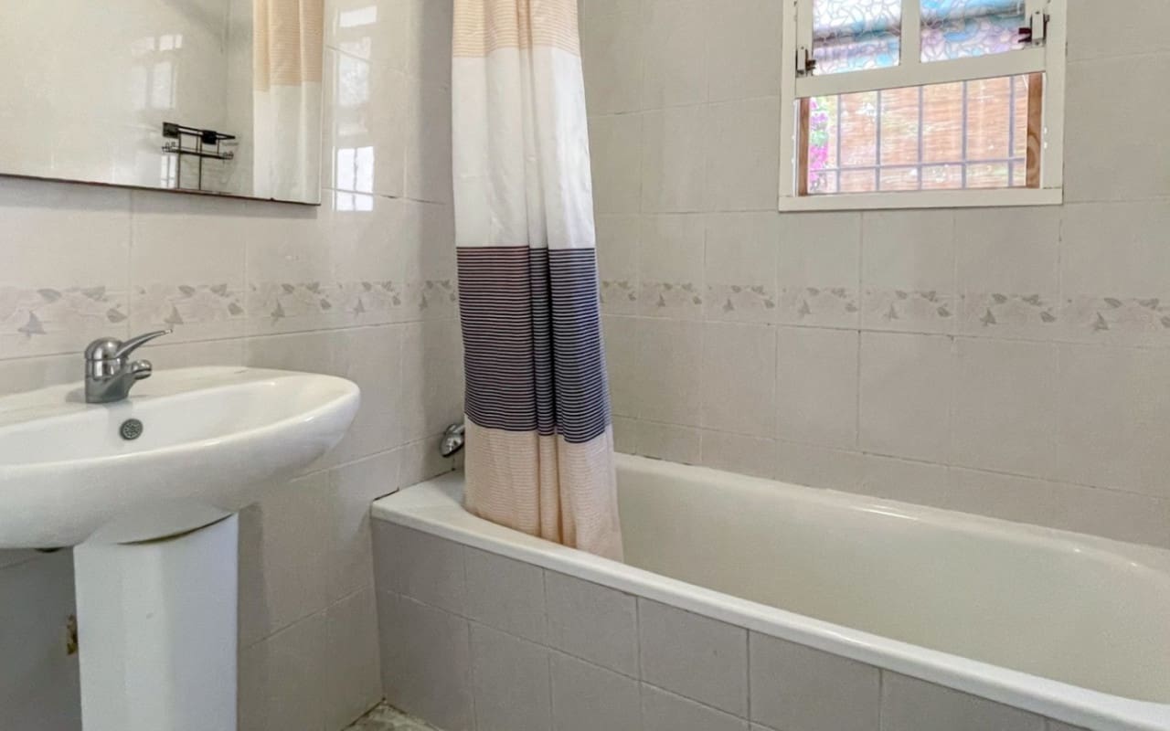 2 camera da letto Casa in vendita in Playa Flamenca con piscina - 164.900 € (Rif: 9946012)