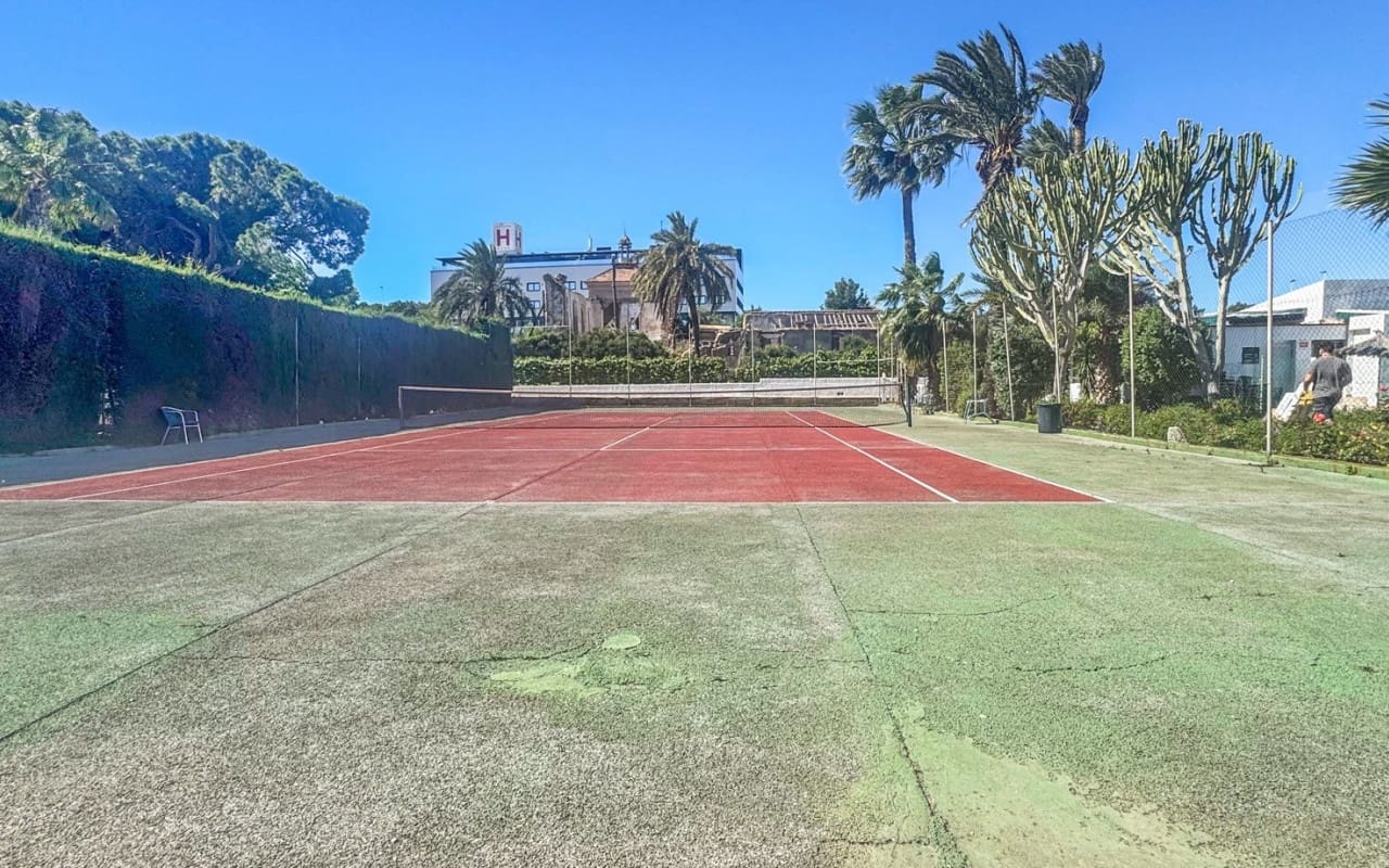 1 sovrum Hus till salu i Torrevieja med pool - 125 000 € (Ref: 9946015)