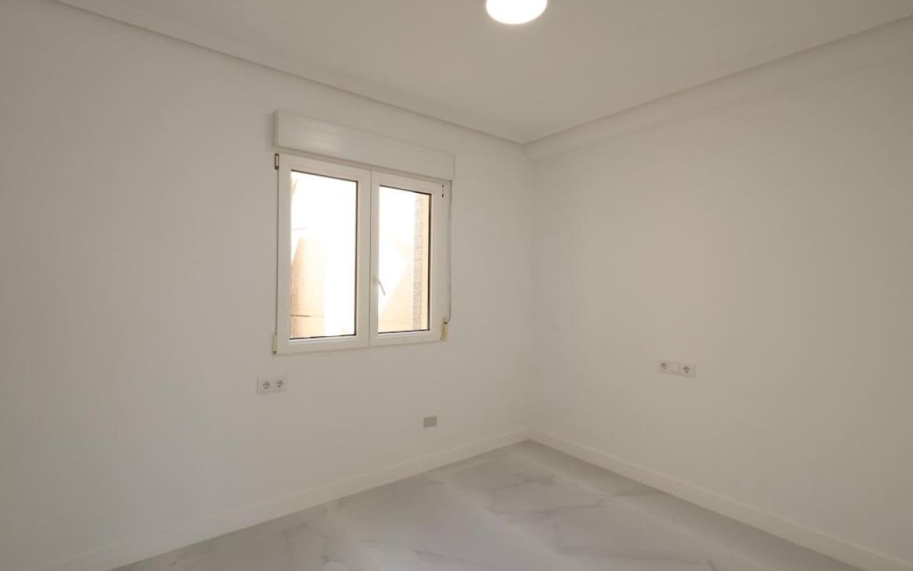 2 sypialnia Penthouse na sprzedaż w Cabo Roig - 239 000 € (Ref: 9946577)