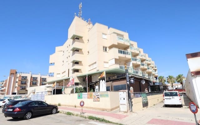 Ático de 2 habitaciones en Cabo Roig, Orihuela en venta con garaje - 239.000 € (Ref: 9946577)