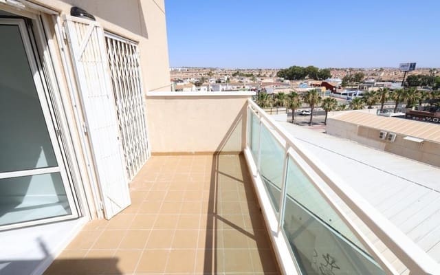 Ático de 2 habitaciones en Cabo Roig, Orihuela en venta con garaje - 239.000 € (Ref: 9946577)
